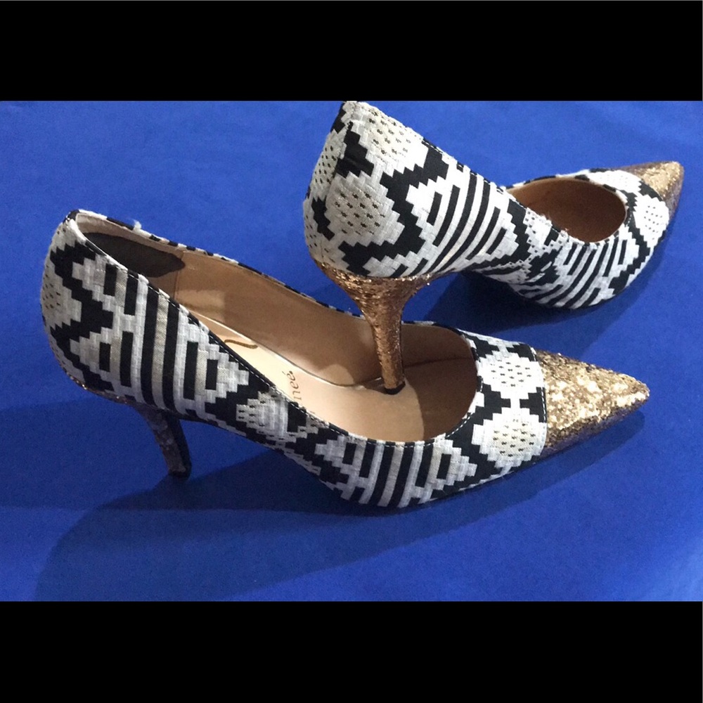 J Renee Shoes ❤️ Size 7N ❤️ Sassy & Classy